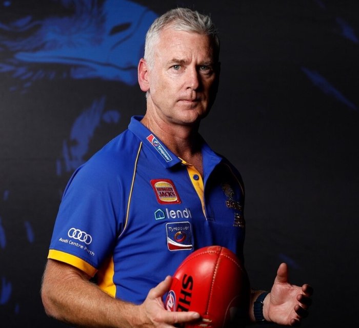 Adam Simpson - Motivational Speakers - From AFL Star to Business Leader, a Journey of Exc ...