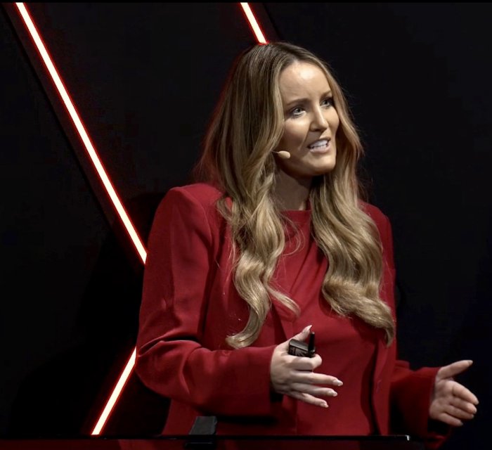 Amanda Johnstone - Leadership - Leading the Charge in Australia’s AI and Tec ...
