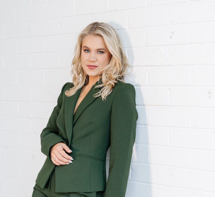 Ashleigh Paholek - Communication - International Speaker, Confidence and Communicatio ...