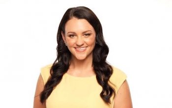 Casey Dellacqua - Sports Heroes - Popular sports commentator and former tennis champ ...