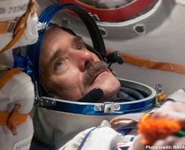 Chris Hadfield - Leadership - The first Canadian Commander of the International  ...