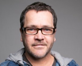 Chris Wainhouse - Comedians - An award winning comedic talent with razor sharp h ...