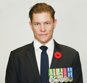 Damien Thomlinson - Motivational Speakers - Inspiring Australian veteran with a love of advent ...