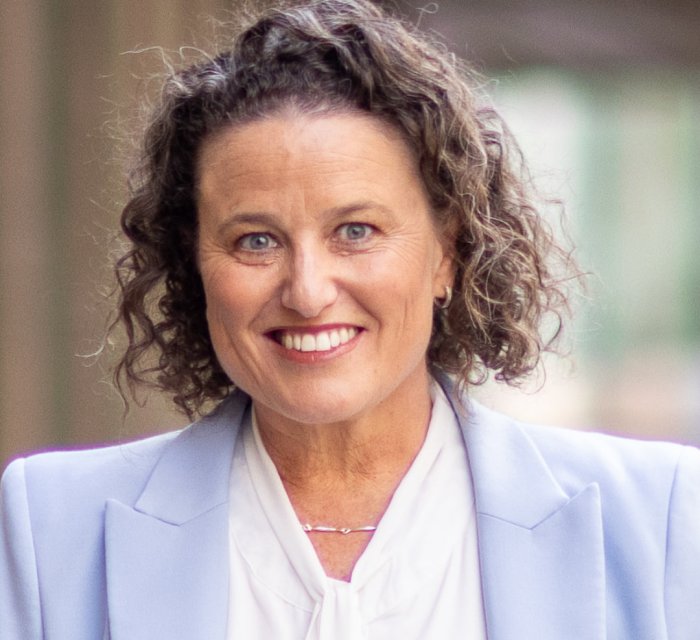 Dr Kirstin Ferguson AM - Leadership - Author, Columnist and Leadership Expert