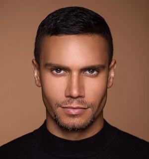 Euan Doidge - After Dinner Entertainers - Stage performer with exceptional vocal skills.