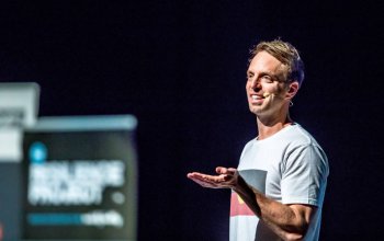 Hugh van Cuylenburg - Motivational Speakers - 