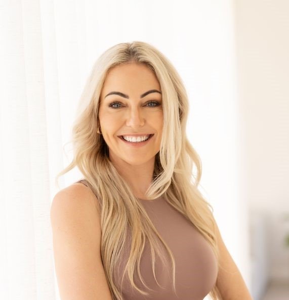 Kasey Venter - Entrepreneur -  Empowering Women Leadership, Transforming Bu ...