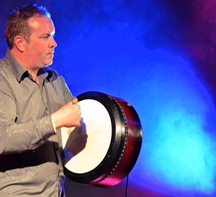 Kevin Kelly - After Dinner Entertainers - Bodhrán Drumming Expert and Inspirational S ...