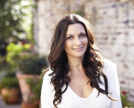 Lee Holmes - Health - Holistic nutritionist, health coach and wholefoods ...