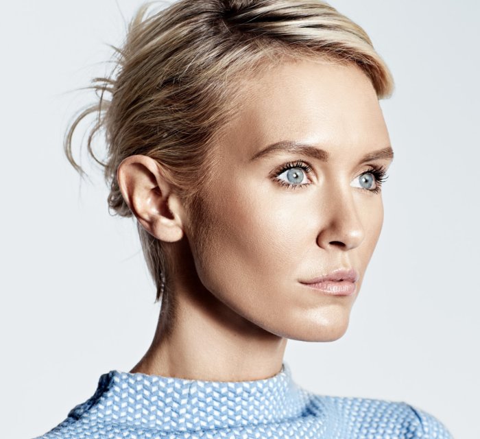 Nicky Whelan - Celebrities - An Australian actress making waves in Ho ...
