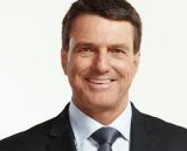 Paul Roos - Motivational Speakers - Paul Roos has earned a much-acclaimed reputat ...