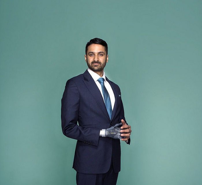 Sam Cawthorn - Motivational Speakers -  Global Speaker and Author, with an Impactful ...