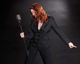 Sarah Maclaine - Dance Bands - With a rich, velvety voice and fantastic vocal ran ...