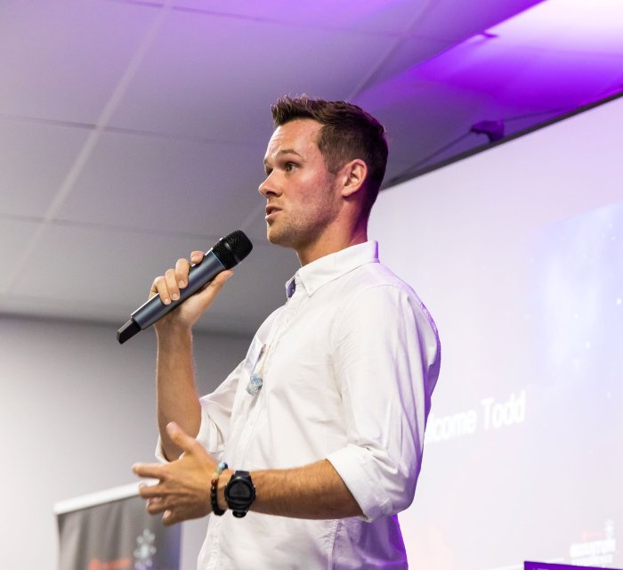 Todd Jarratt - Motivational Speakers - Empowering People To Break Down Barriers By Redefi ...